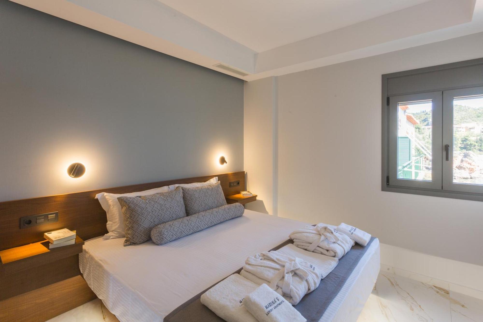 Marina Apartments Kardamyli Exterior photo